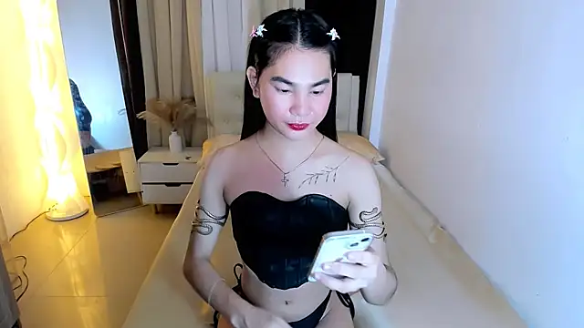 hotjessieempress online show from September 12, 2025, 5:13 pm