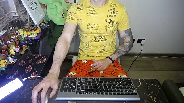 Snapshot of bossking017 chatting on September 9, 2025, 4:00 am bossking017 online show from September 9, 2025, 4:00 am