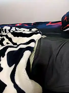 Koreanjjc online show from November 15, 2025, 5:11 am