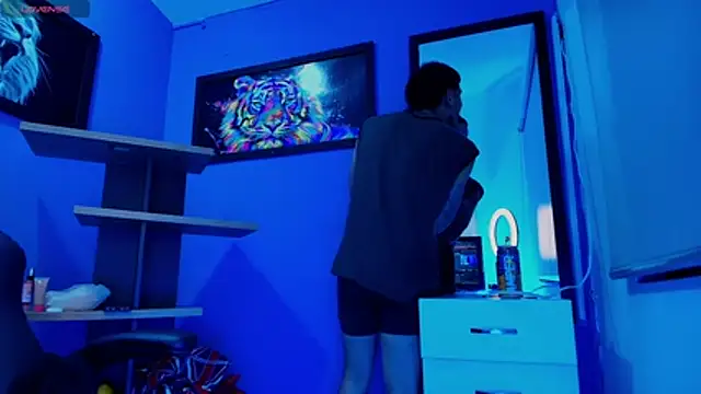 Snapshot of Thonixxx_mr chatting on March 19, 2026, 4:01 am Thonixxx mr online show from March 19, 2026, 4:01 am