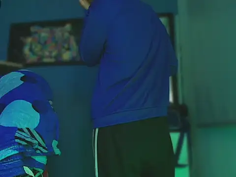 Snapshot of Thonixxx_mr chatting on March 26, 2026, 2:54 am Thonixxx mr online show from March 26, 2026, 2:54 am