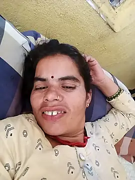 Priyanka hot1 online show from September 18, 2025, 6:05 am