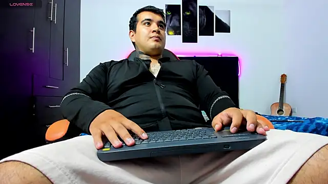 thiago  cp01 online show from July 25, 2026, 3:47 am