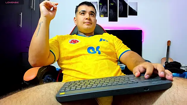 thiago  cp01 online show from July 27, 2026, 5:03 am