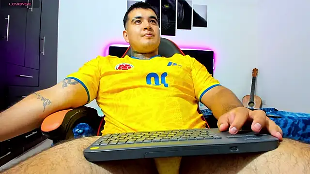 thiago  cp01 online show from July 29, 2026, 4:12 am