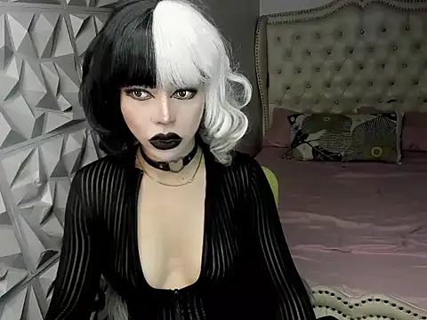 janecomander online show from May 25, 2026, 5:51 am