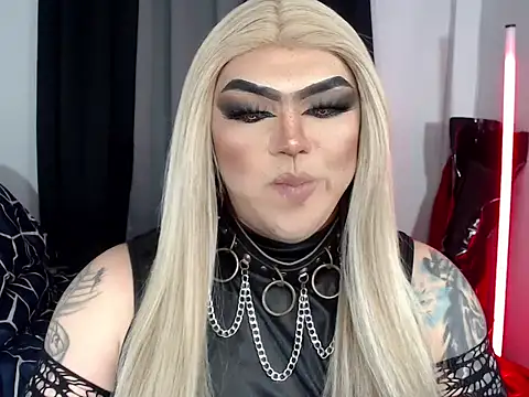 michellevixen922 online show from November 29, 2025, 4:12 am