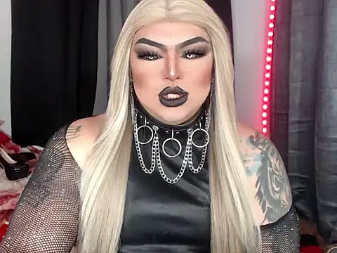 michellevixen922 online show from January 6, 2026, 5:28 pm