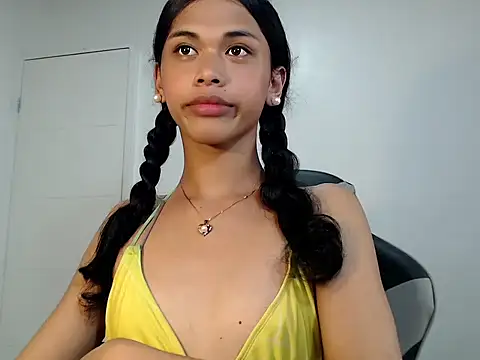 Snapshot of urcurlydiva chatting on November 8, 2025, 6:28 am urcurlydiva online show from November 8, 2025, 6:28 am