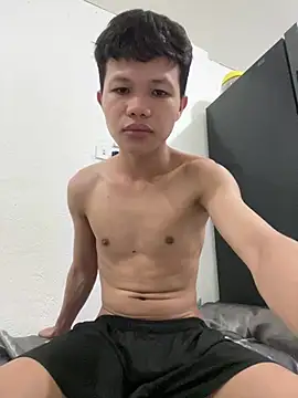 crazyasiantwink online show from January 18, 2026, 10:46 pm