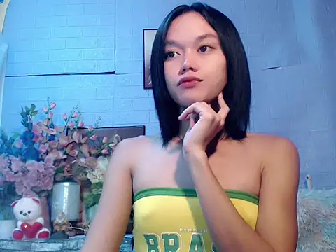 Snapshot of sexybabewarrior chatting on May 14, 2026, 6:49 pm sexybabewarrior online show from May 14, 2026, 6:49 pm