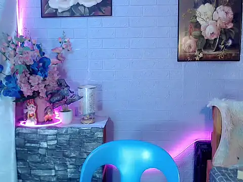 sexybabewarrior online show from July 7, 2026, 8:45 pm