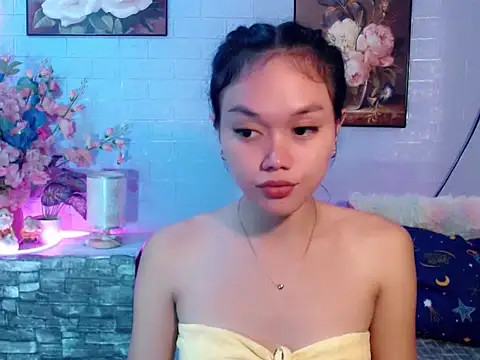 Snapshot of sexybabewarrior chatting on June 17, 2026, 6:51 pm sexybabewarrior online show from June 17, 2026, 6:51 pm