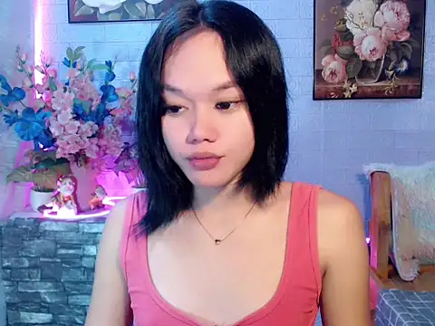 sexybabewarrior online show from July 13, 2026, 8:52 pm