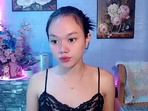 sexybabewarrior online show from July 8, 2026, 10:10 pm