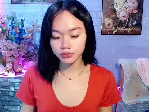 sexybabewarrior online show from August 4, 2026, 8:02 pm
