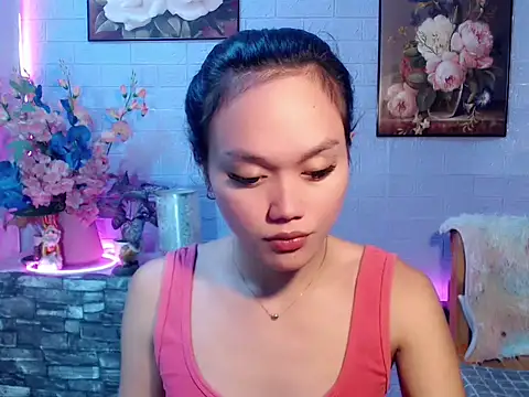 sexybabewarrior online show from July 1, 2026, 6:41 pm