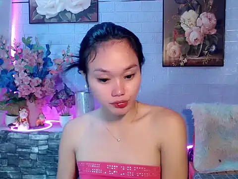 sexybabewarrior online show from July 15, 2026, 8:05 pm