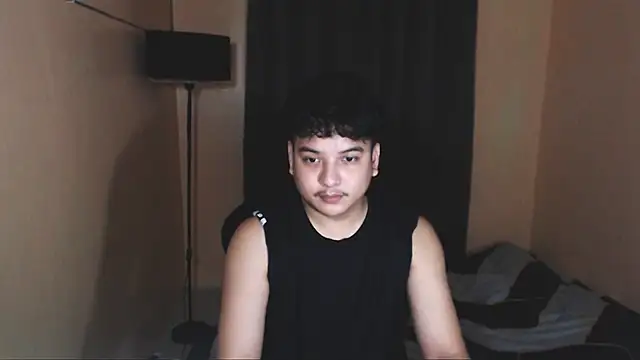 Snapshot of Prince_Killian chatting on October 16, 2025, 6:49 pm Prince Killian online show from October 16, 2025, 6:49 pm