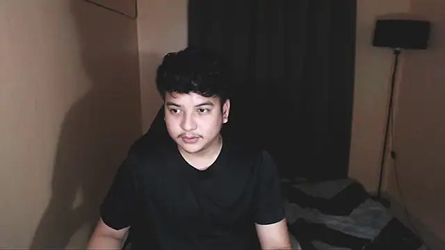 Snapshot of Prince_Killian chatting on September 30, 2025, 10:05 pm Prince Killian online show from September 30, 2025, 10:05 pm