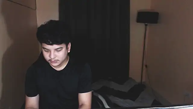 Snapshot of Prince_Killian chatting on October 1, 2025, 8:13 pm Prince Killian online show from October 1, 2025, 8:13 pm