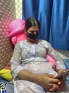 Hot Jaanvi  online show from March 3, 2026, 6:20 am