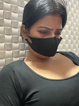 Snapshot of Hot_Jaanvi_ chatting on June 17, 2026, 7:08 am Hot Jaanvi online show from June 17, 2026, 7:08 am