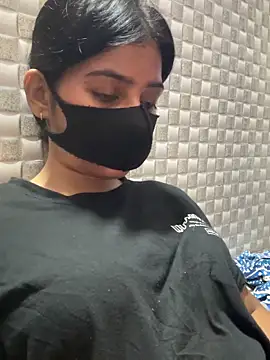 Snapshot of Hot_Jaanvi_ chatting on June 7, 2026, 4:23 pm Hot Jaanvi online show from June 7, 2026, 4:23 pm