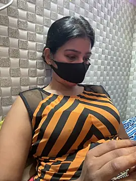 Snapshot of Hot_Jaanvi_ chatting on June 5, 2026, 4:28 am Hot Jaanvi online show from June 5, 2026, 4:28 am