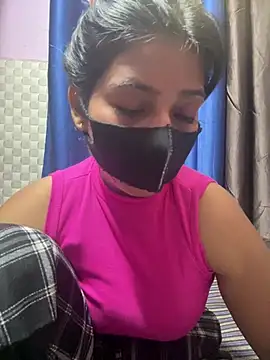 Snapshot of Hot_Jaanvi_ chatting on May 14, 2026, 6:43 am Hot Jaanvi online show from May 14, 2026, 6:43 am