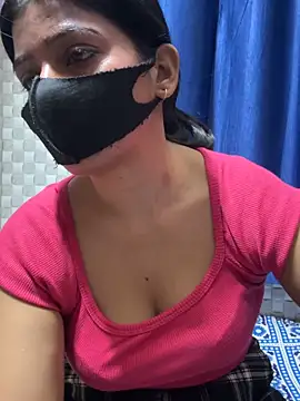 Snapshot of Hot_Jaanvi_ chatting on June 2, 2026, 6:24 am Hot Jaanvi online show from June 2, 2026, 6:24 am