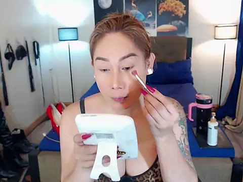 Allysonevanns online show from February 11, 2026, 6:08 pm