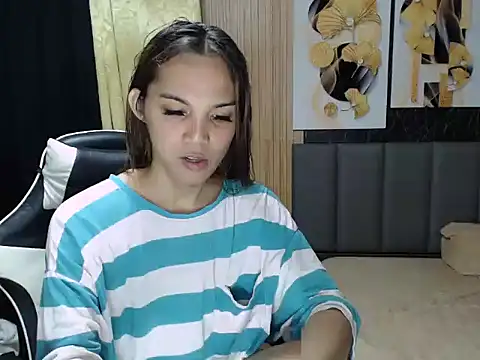 Raffa ella69 online show from November 5, 2025, 10:07 am