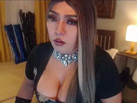 SamanthaAlmazora online show from October 2, 2025, 8:45 pm