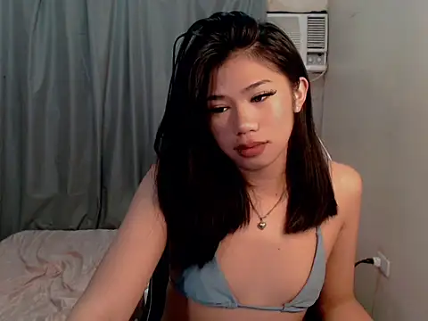 KathRouge online show from June 28, 2026, 4:41 am