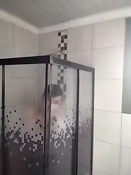 Bigcock10120 online show from November 1, 2025, 4:01 pm