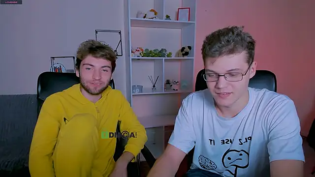 lucas long  online show from October 9, 2025, 7:25 pm