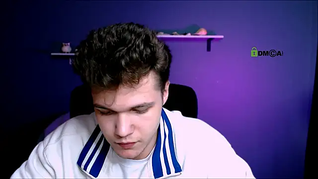 lucas long  online show from November 14, 2025, 8:12 pm