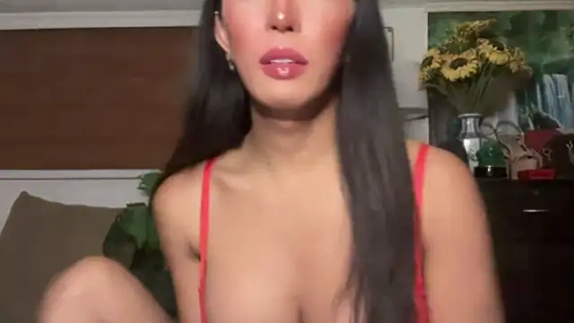 yuminasaixx online show from September 19, 2025, 3:38 pm