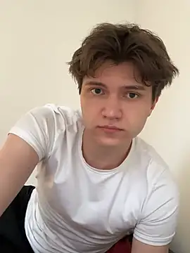 leeto5 online show from April 24, 2026, 2:41 pm