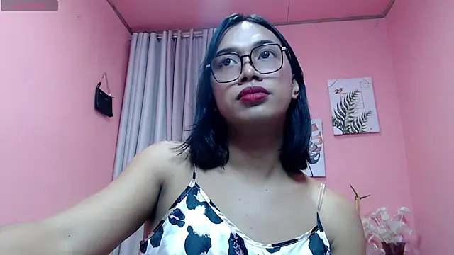 Snapshot of Herbielustts chatting on July 28, 2026, 8:52 pm Herbielustts online show from July 28, 2026, 8:52 pm