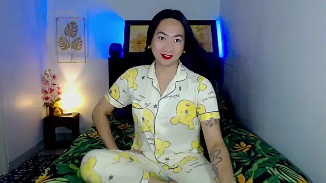 LovelyQueen69 online show from January 11, 2026, 6:42 am