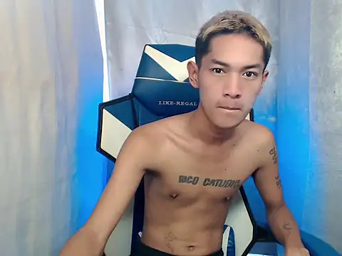 riks tyler online show from December 22, 2025, 2:44 am