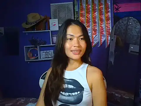 urgirljane online show from July 11, 2026, 10:54 pm