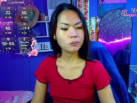 urgirljane online show from June 29, 2026, 10:42 pm