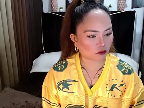 EstellaStarXxx online show from July 30, 2026, 3:27 am