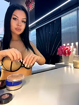 KenyaCruz online show from October 13, 2025, 6:31 pm