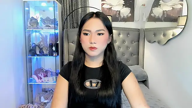 bigcockvenice online show from October 3, 2025, 2:18 pm