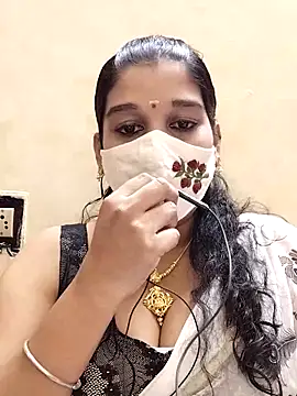 amelia-rani online show from October 3, 2025, 12:28 pm