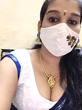 Snapshot of amelia-rani chatting on May 5, 2026, 6:00 pm amelia-rani online show from May 5, 2026, 6:00 pm